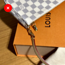 Verschwommenes Bild von Tasche